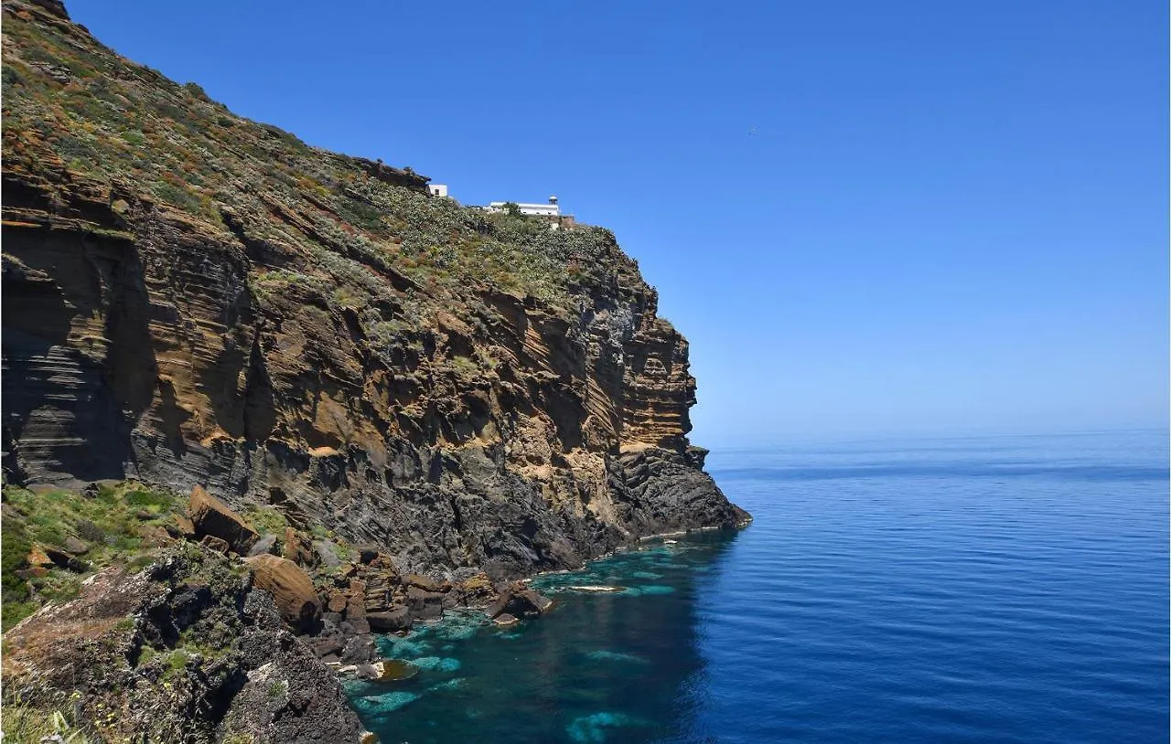 Amazing Home In Ustica With House Sea View Isola di Ustica Holiday home