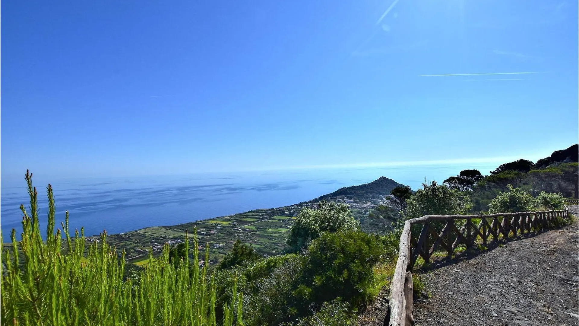 Amazing Home In Ustica With House Sea View location